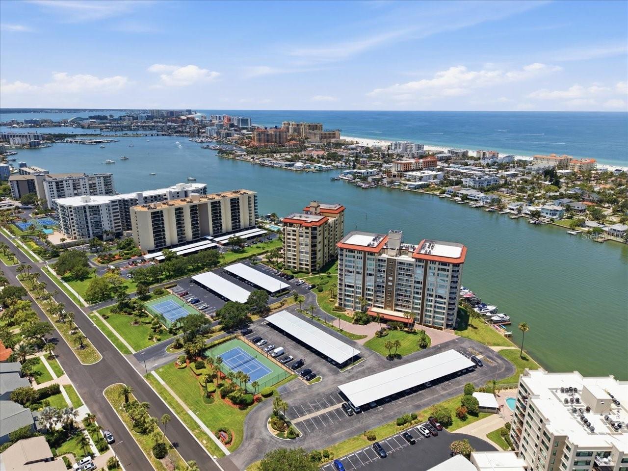 736 ISLAND WAY CONDO - Residential