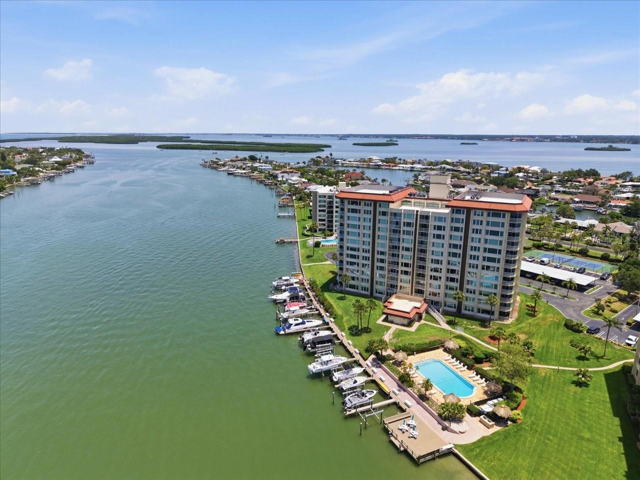736 ISLAND WAY CONDO - Residential