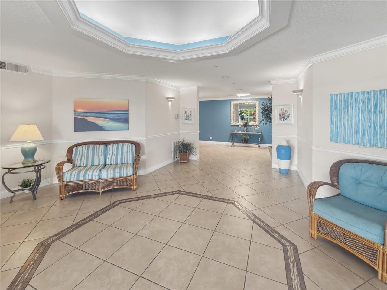 736 ISLAND WAY CONDO - Residential