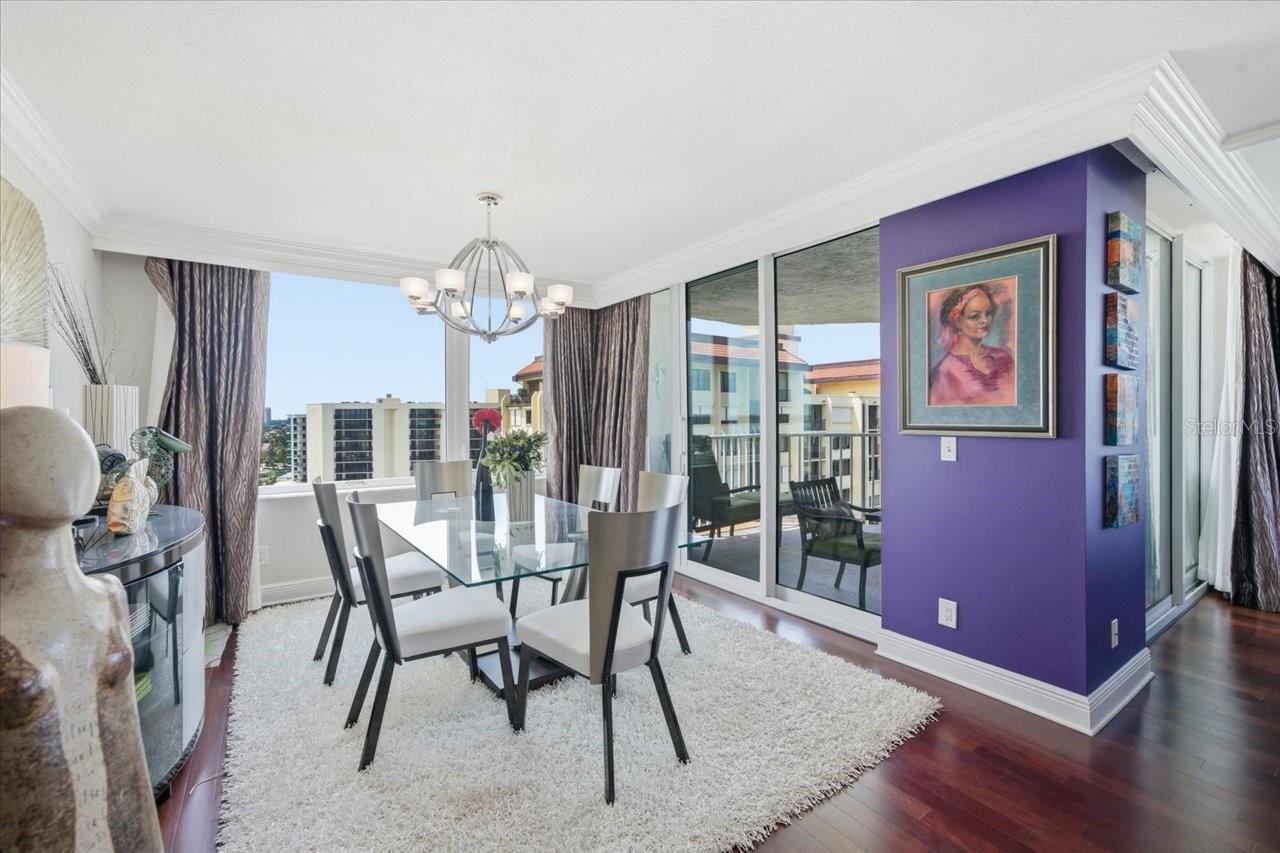 736 ISLAND WAY CONDO - Residential