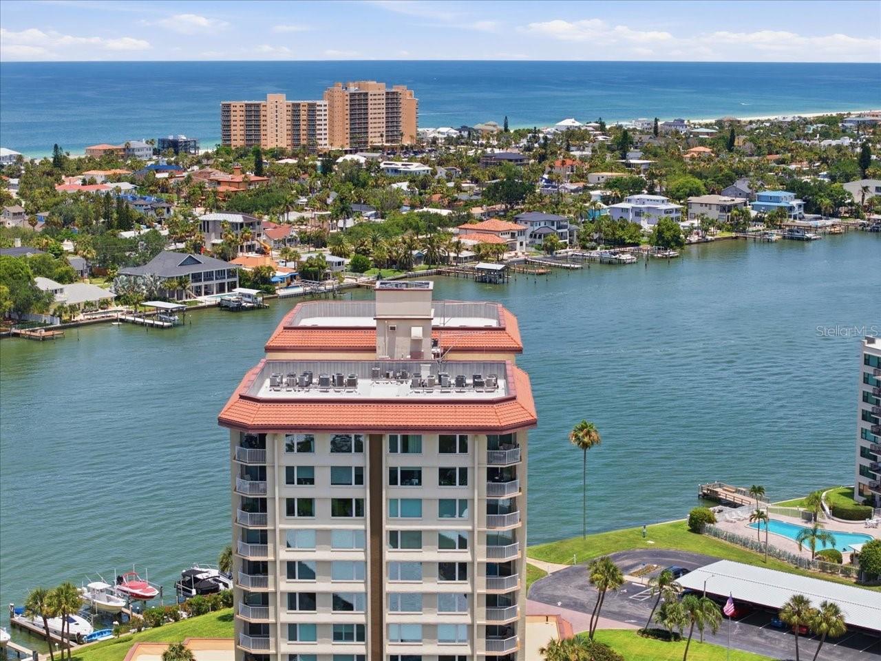 736 ISLAND WAY CONDO - Residential