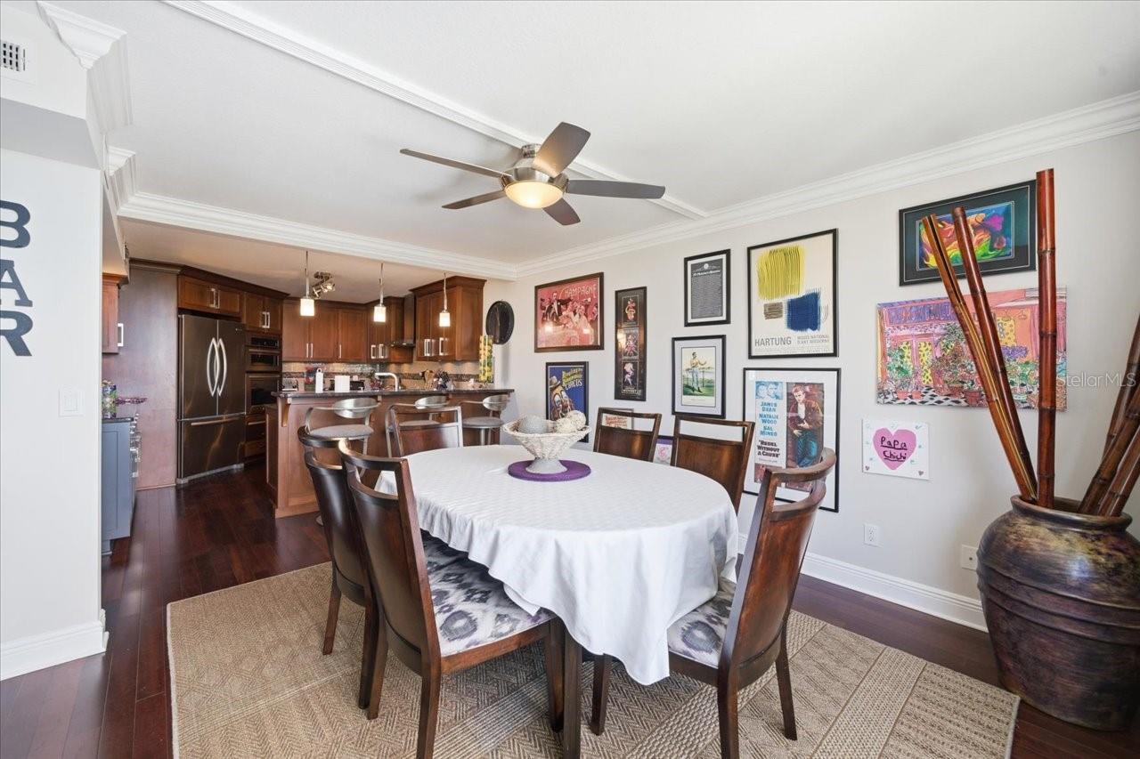736 ISLAND WAY CONDO - Residential