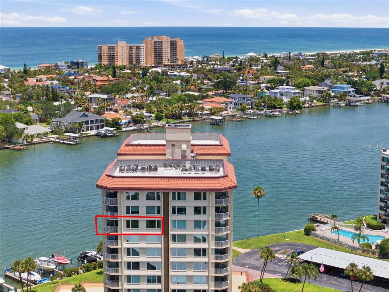 736 ISLAND WAY CONDO - Residential