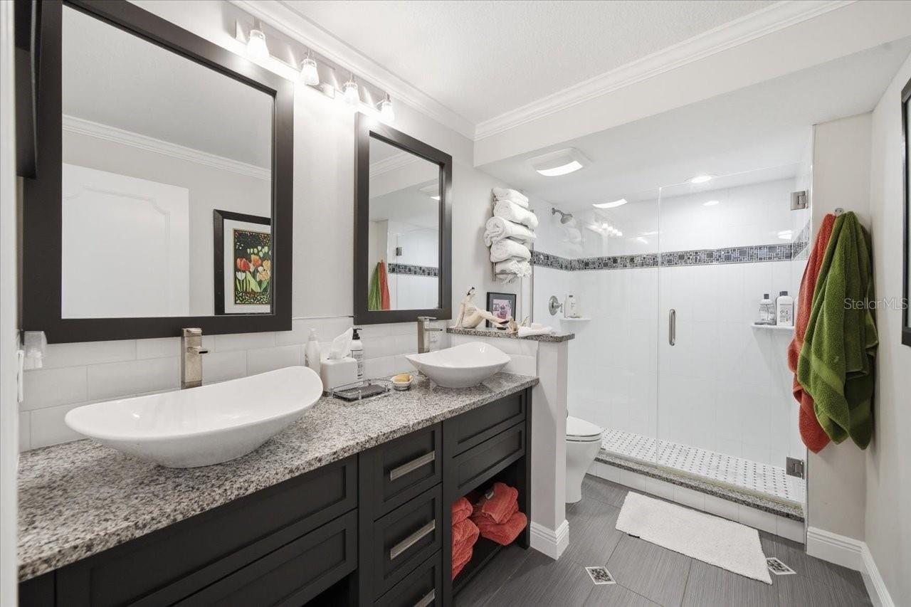736 ISLAND WAY CONDO - Residential