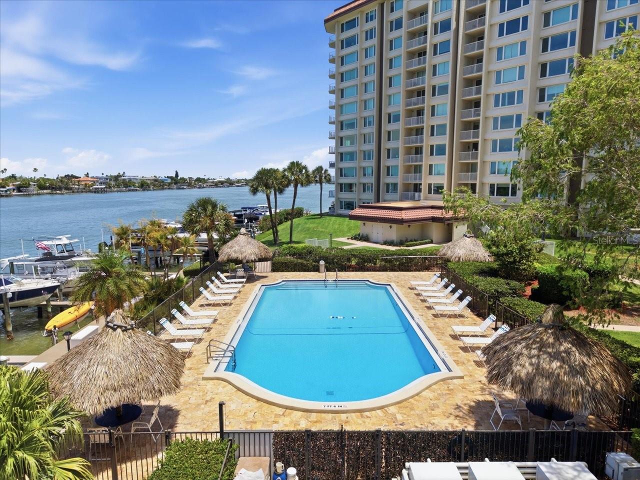 736 ISLAND WAY CONDO - Residential