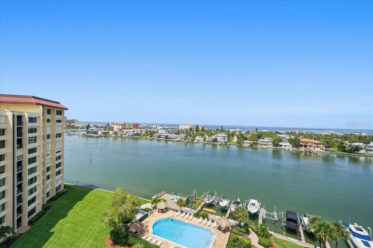 736 ISLAND WAY CONDO - Residential