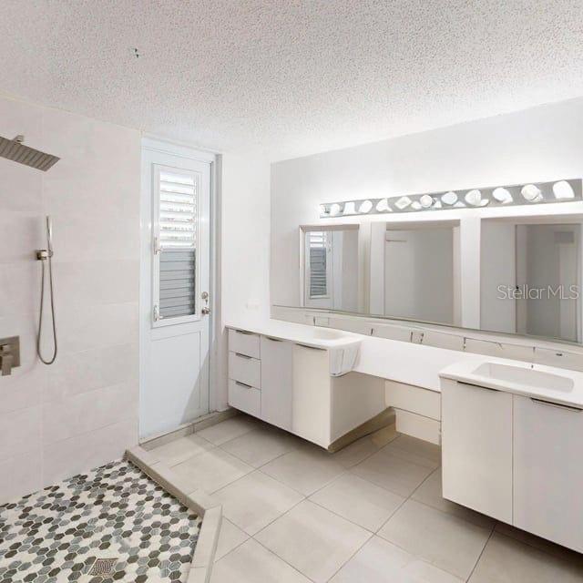 ENCANTADA - Residential