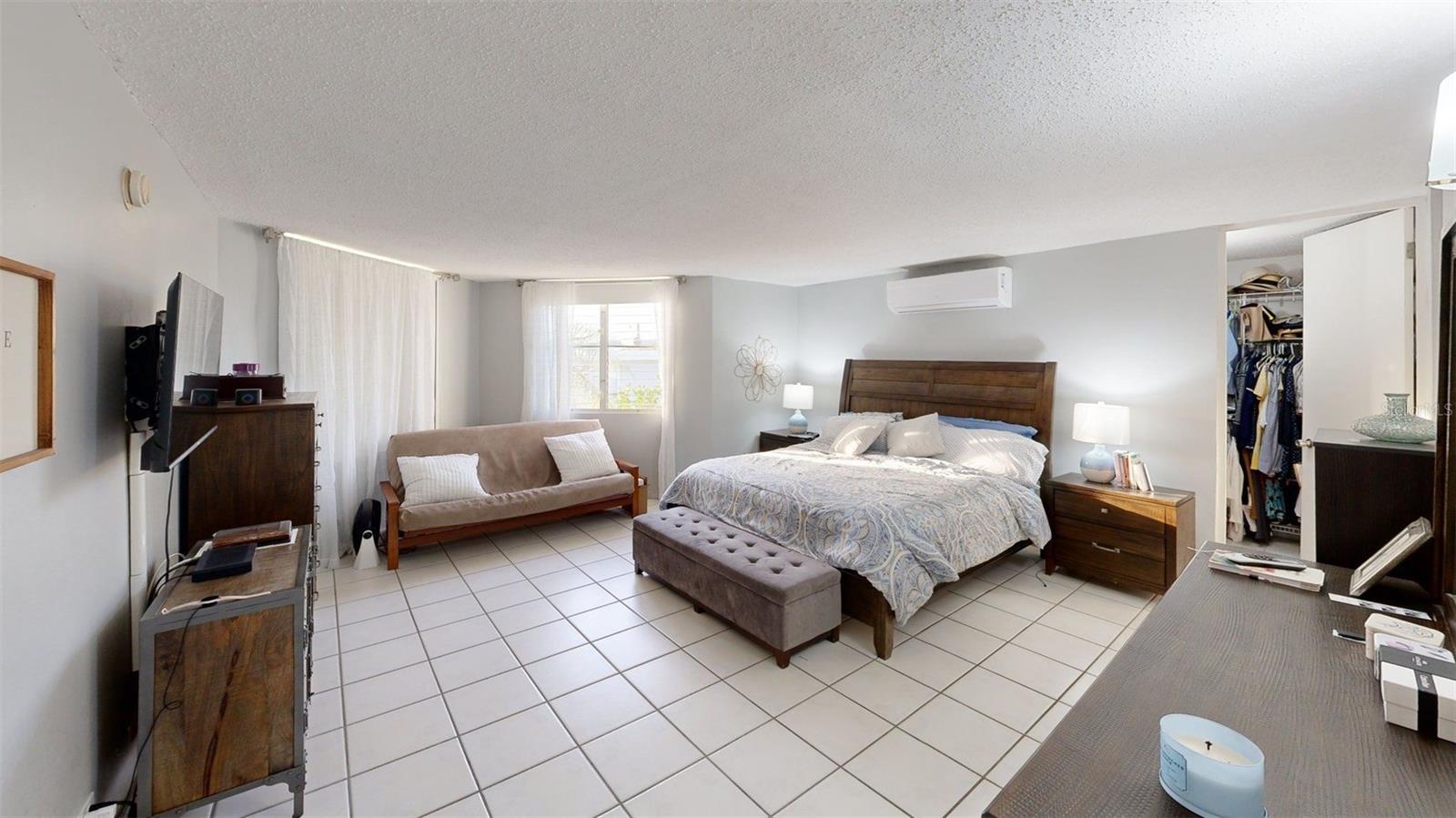 ENCANTADA - Residential