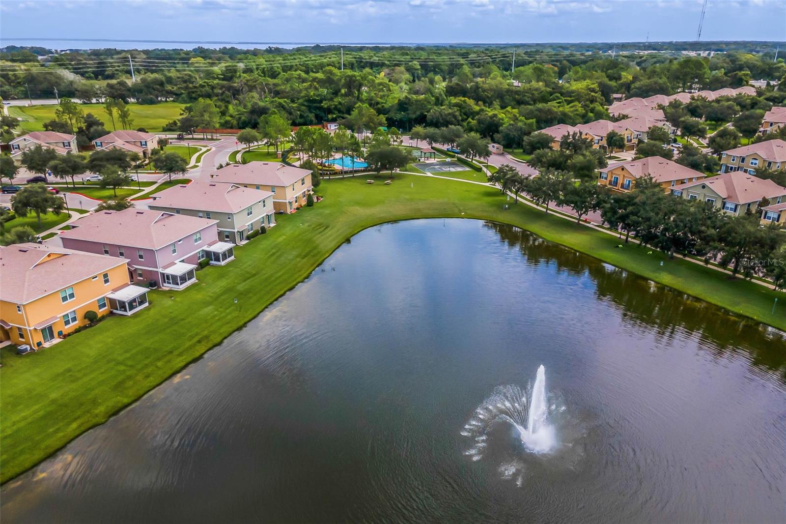 VILLAS/TUCKER OAKS - Residential