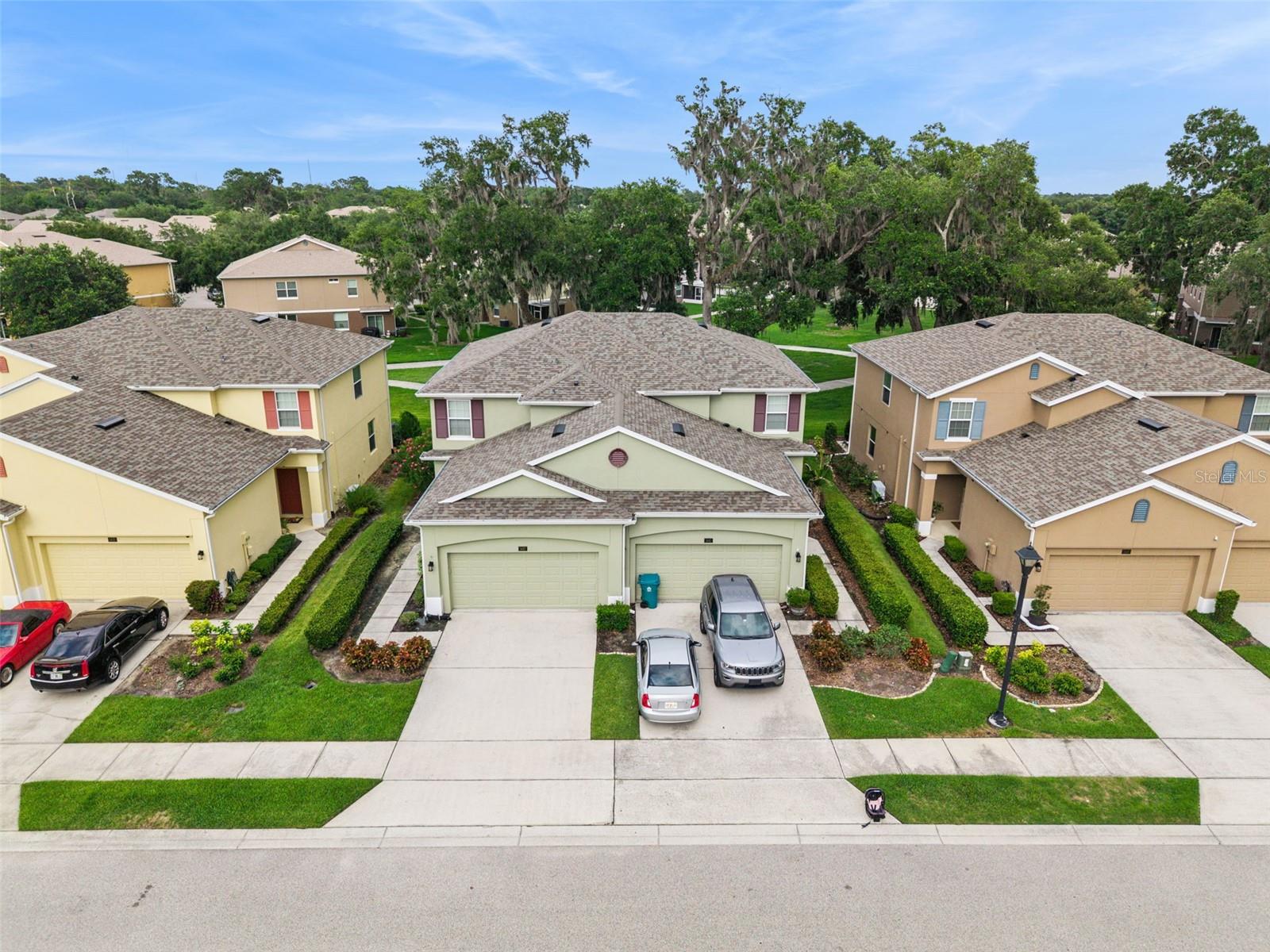 VILLAS/TUCKER OAKS - Residential