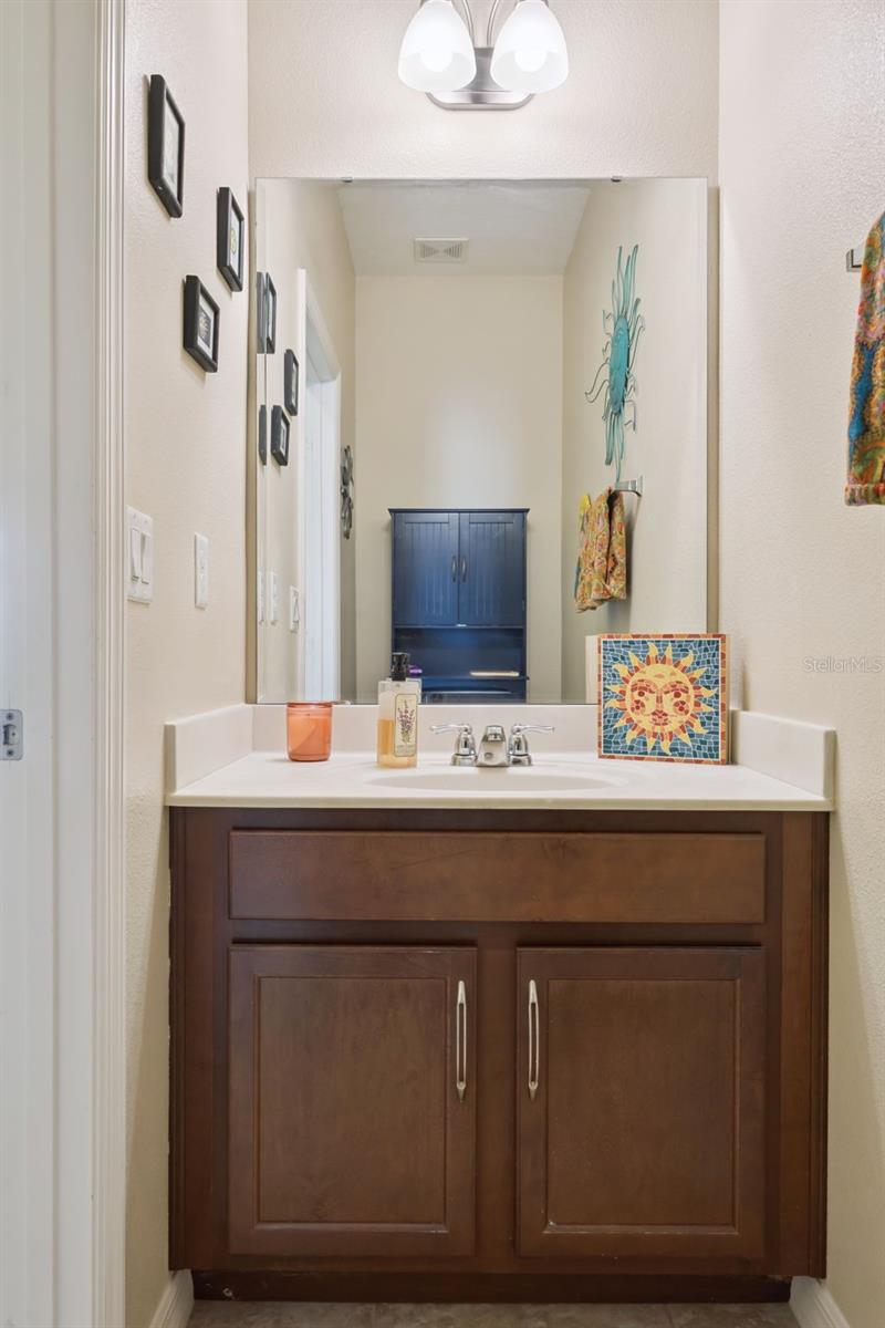 VILLAS/TUCKER OAKS - Residential