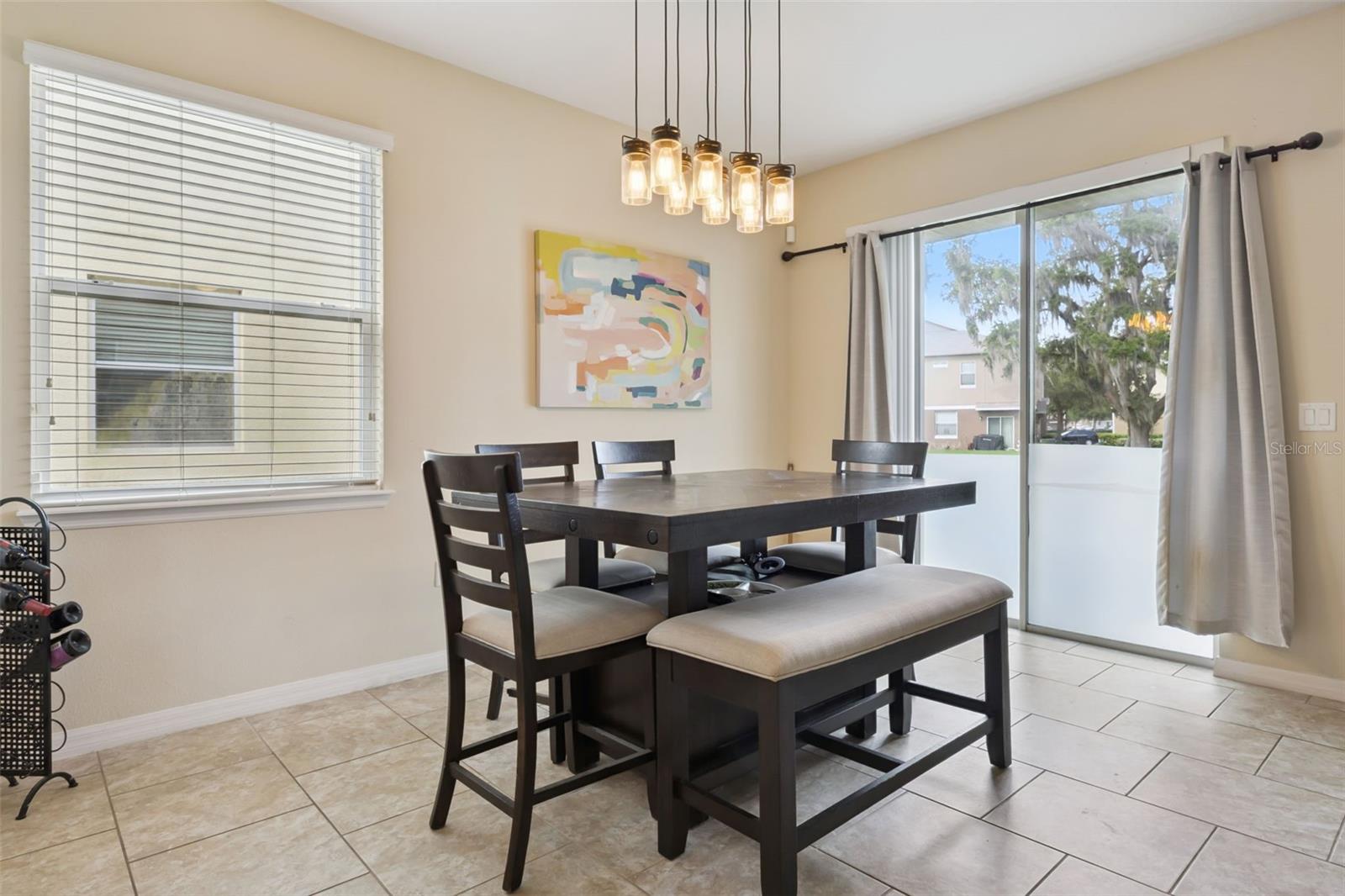 VILLAS/TUCKER OAKS - Residential
