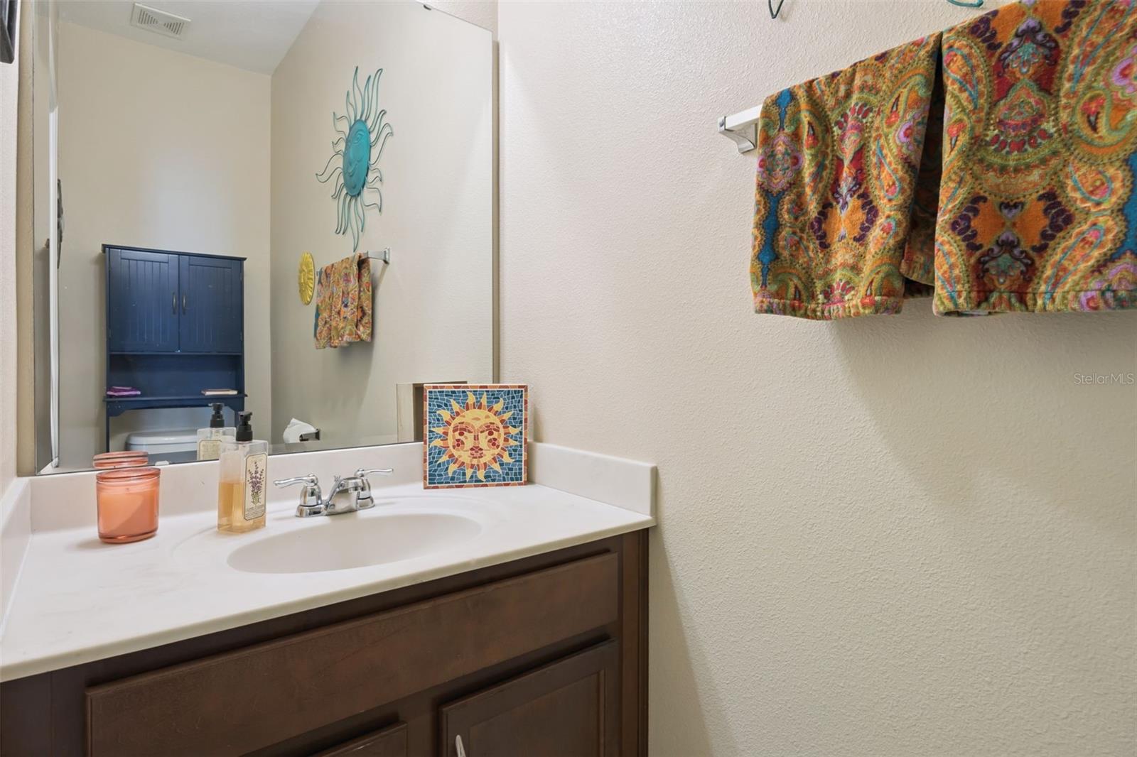 VILLAS/TUCKER OAKS - Residential