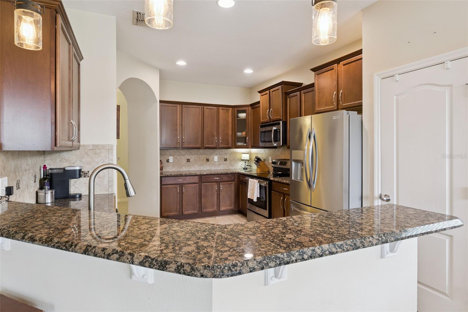 VILLAS/TUCKER OAKS - Residential
