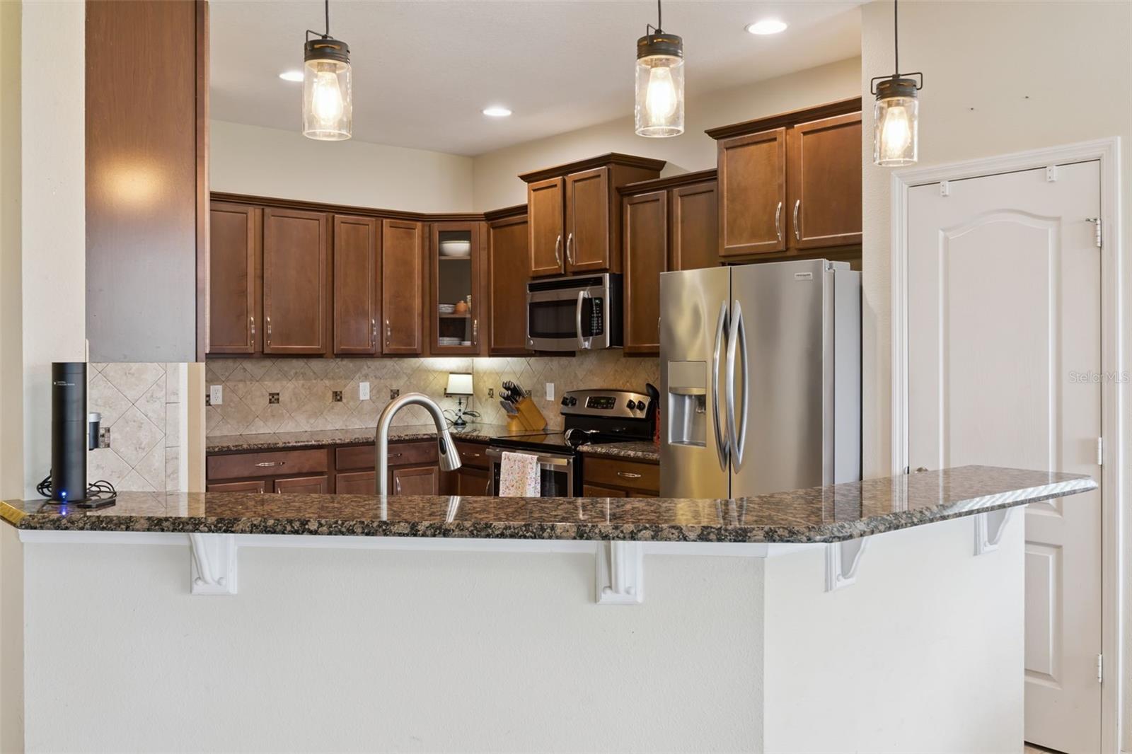 VILLAS/TUCKER OAKS - Residential