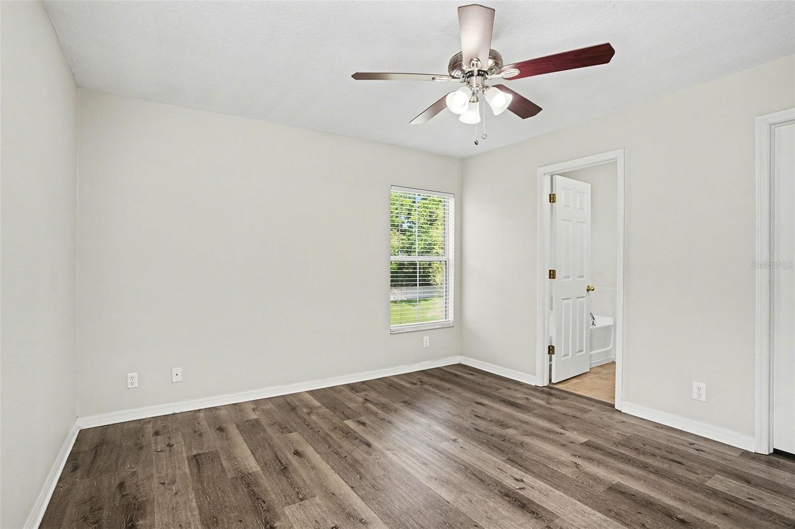 WEDGEWOOD TWNHMS - Residential