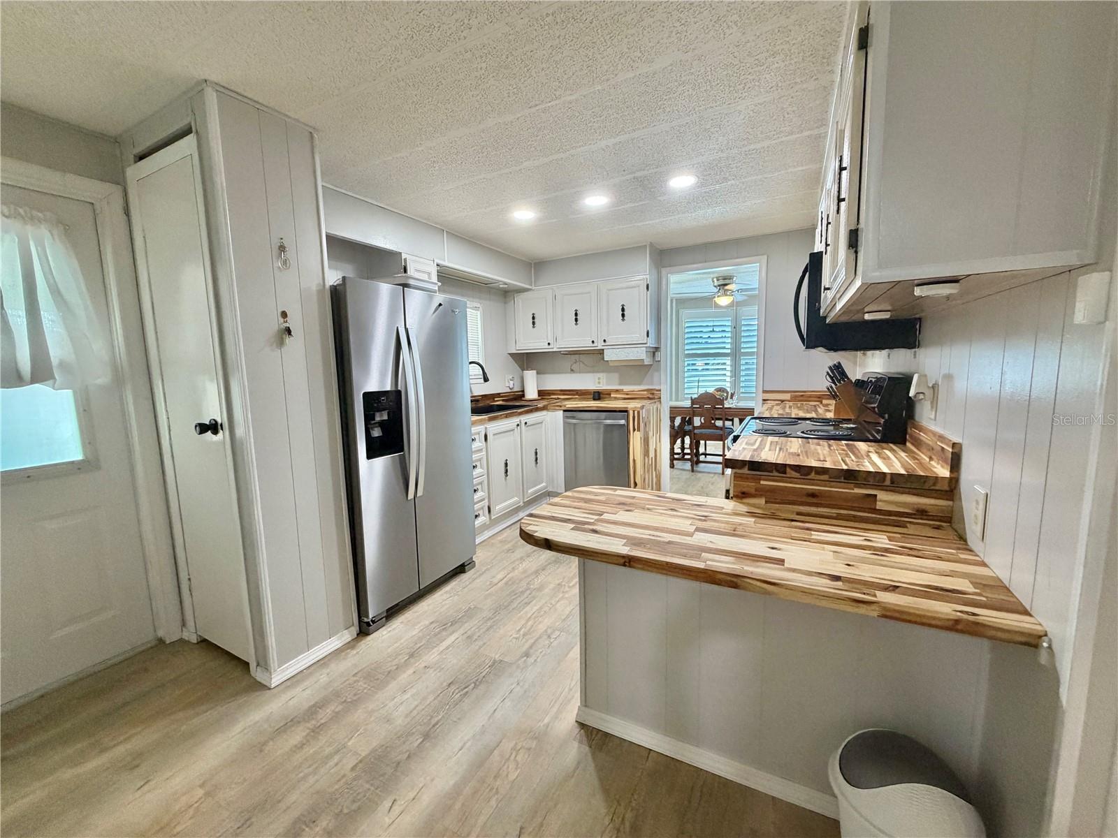 HAWTHORNE AT LEESBURG A COOP - Residential