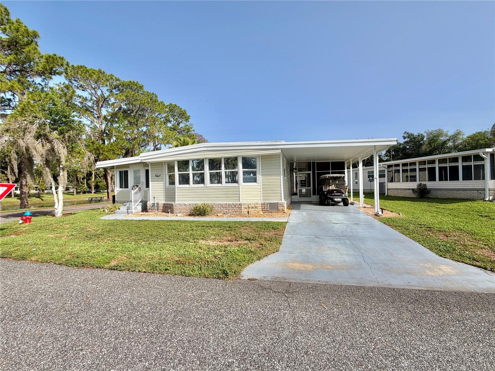 HAWTHORNE AT LEESBURG A COOP - Residential