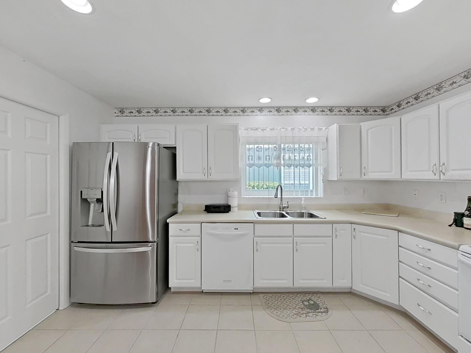 FAIRWAYS QUAIL HOLLOW PH 01 - Residential