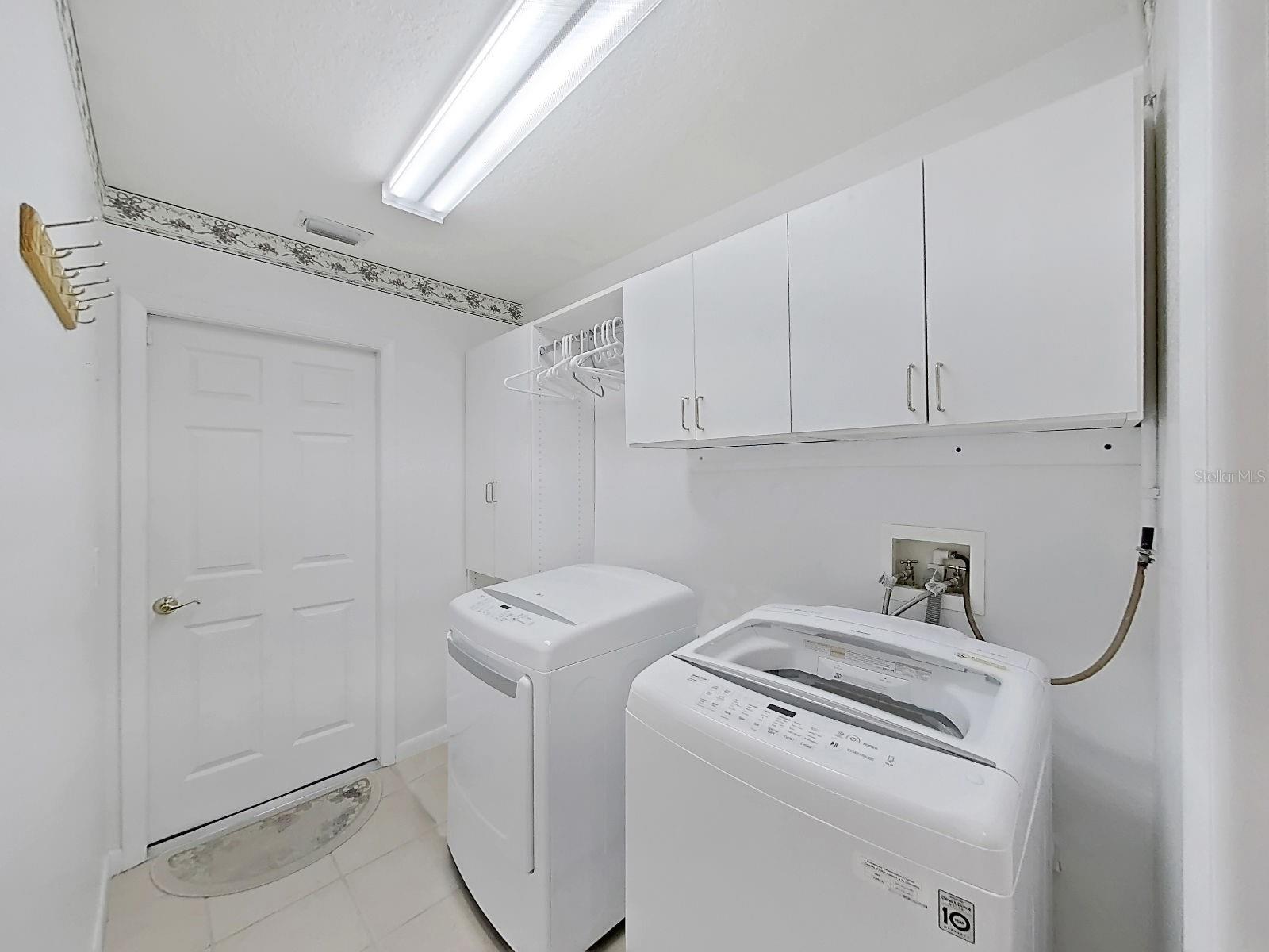 FAIRWAYS QUAIL HOLLOW PH 01 - Residential