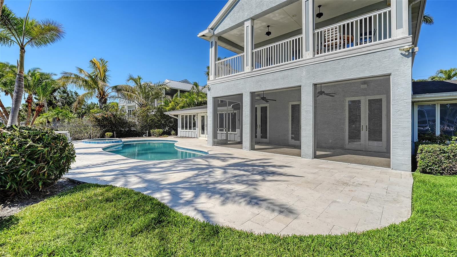 BAY ISLAND SHORES - Residential