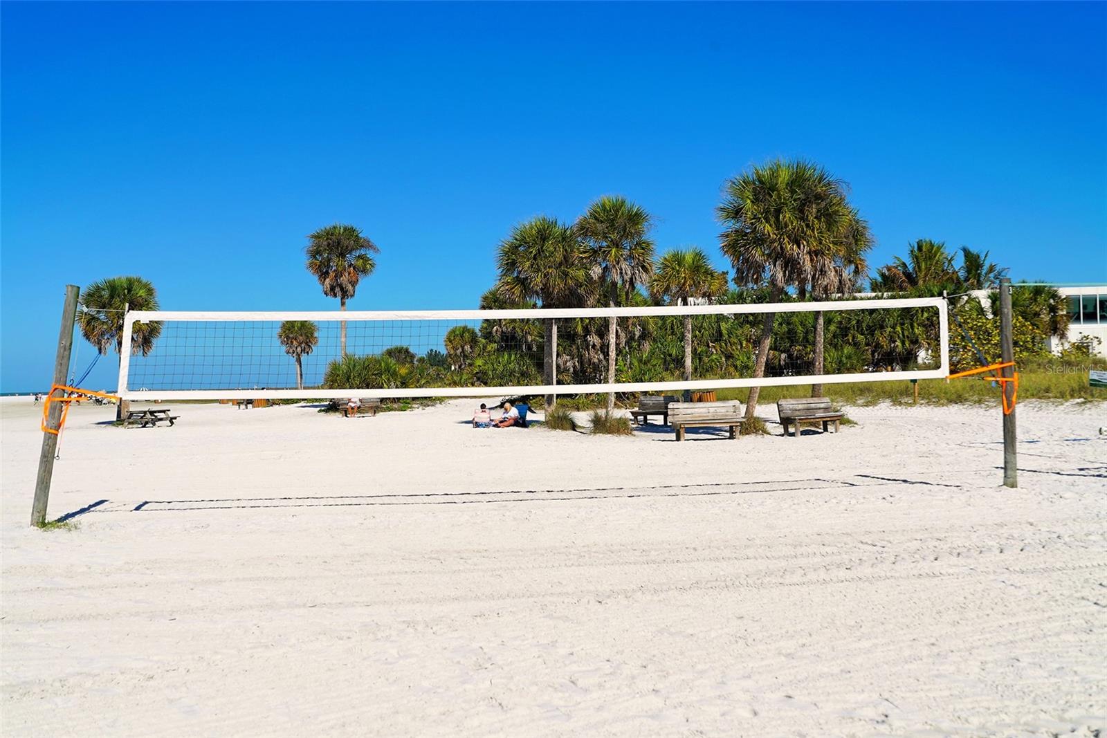 BAY ISLAND SHORES - Residential