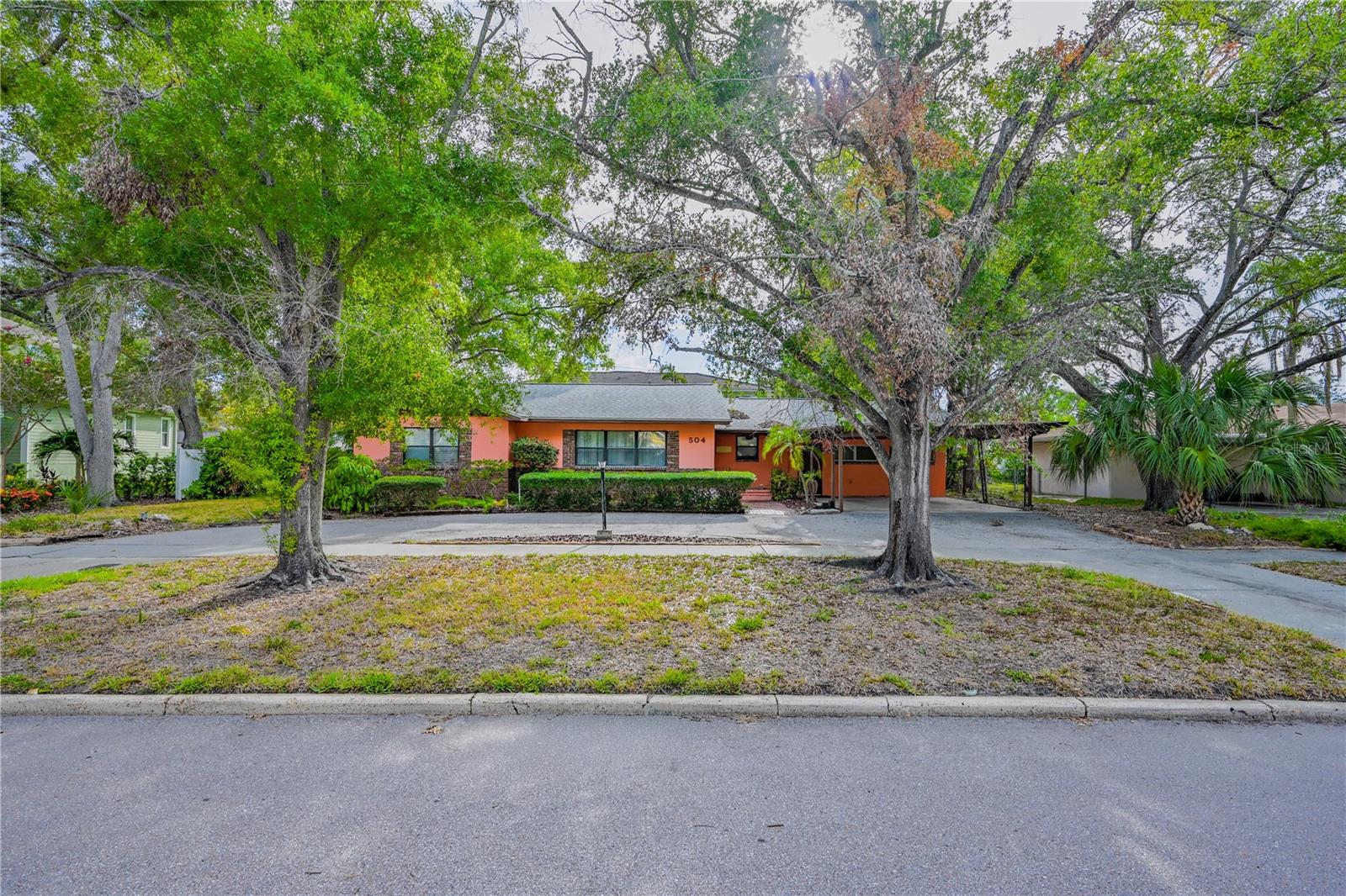 DAVIS ISLANDS PB10 PG52 TO 57 - Residential
