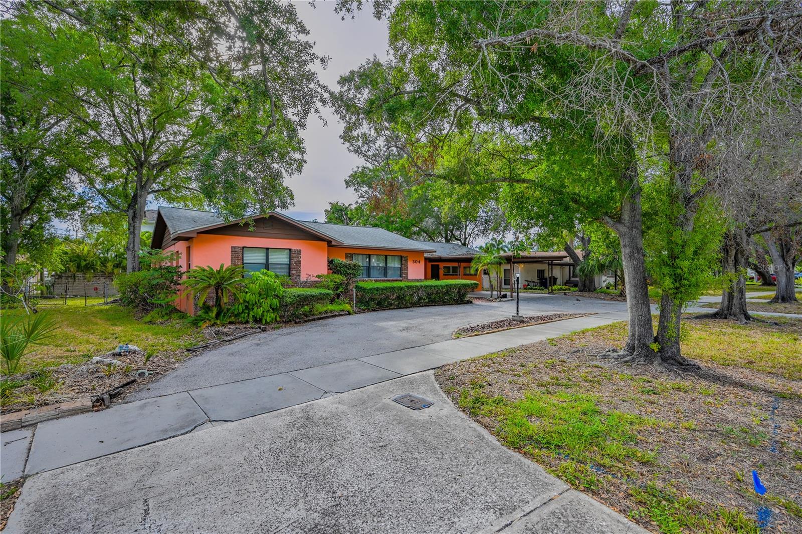 DAVIS ISLANDS PB10 PG52 TO 57 - Residential