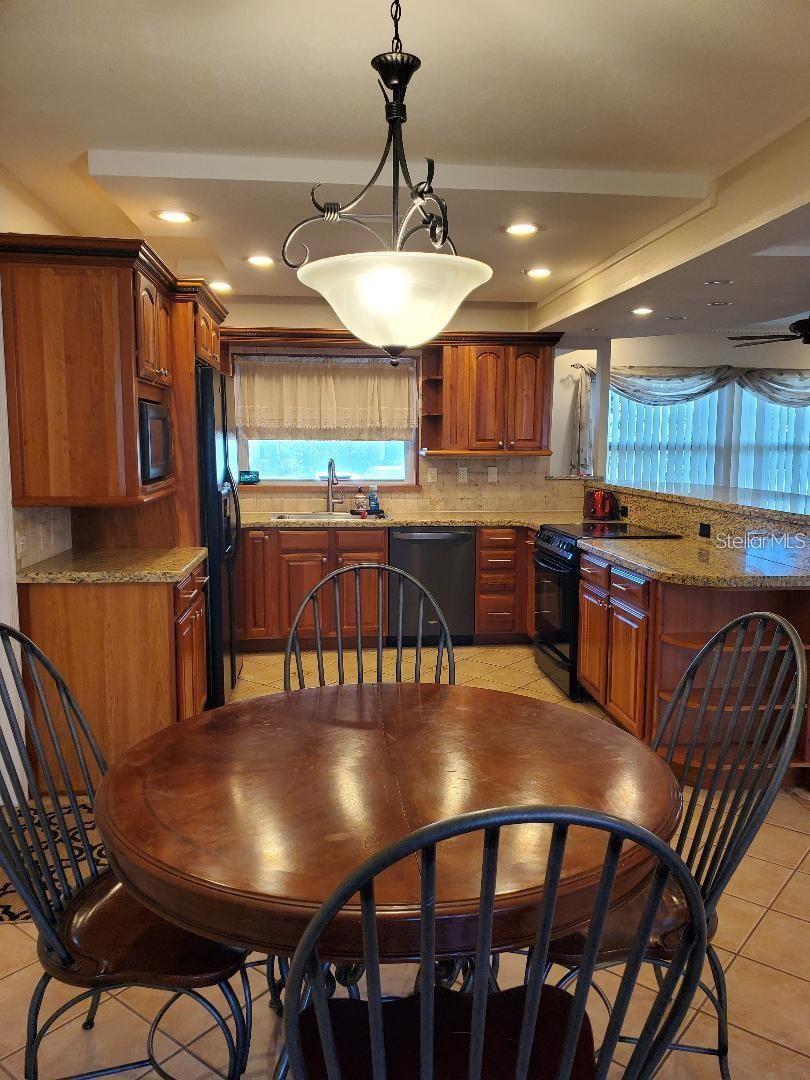 PINE OAK 1ST ADD - Residential