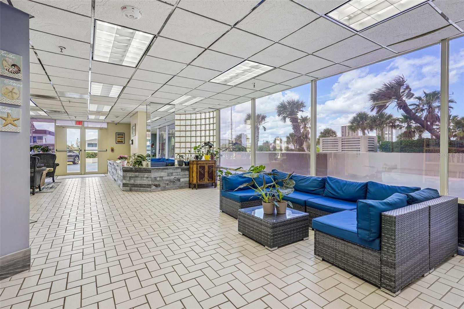 SAND DOLLAR CONDO - Residential