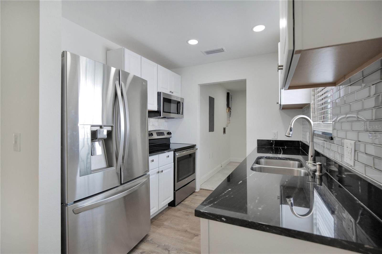 ROYAL TRAILS UNIT 01 - Residential