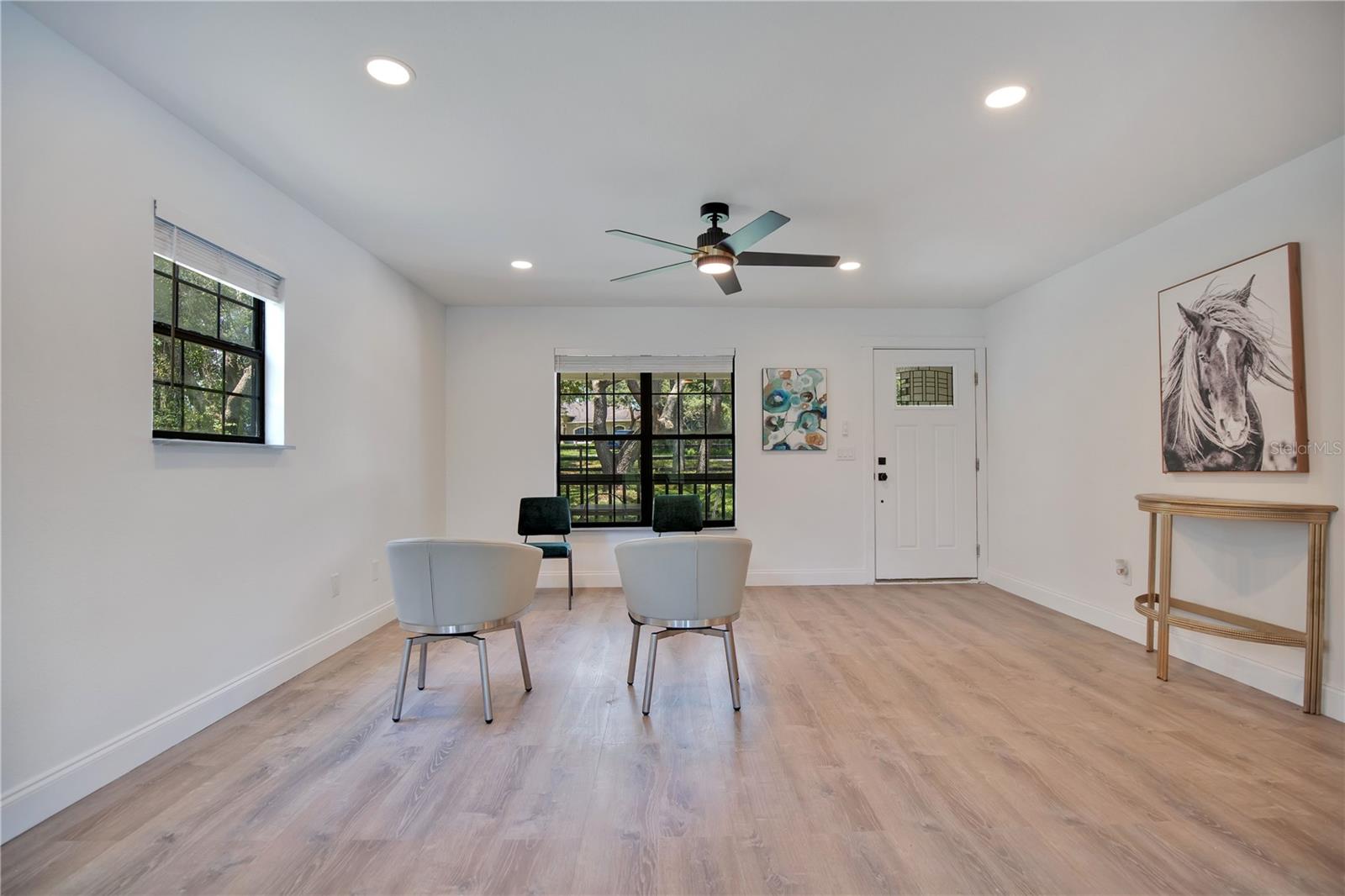 ROYAL TRAILS UNIT 01 - Residential