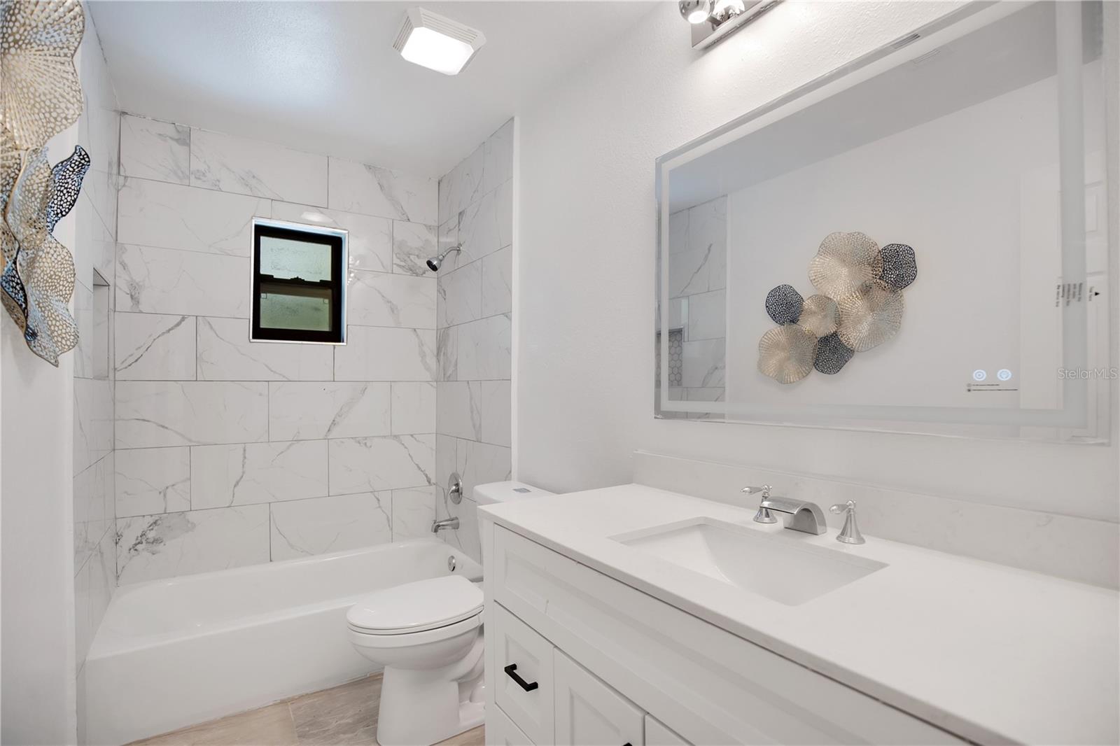 ROYAL TRAILS UNIT 01 - Residential