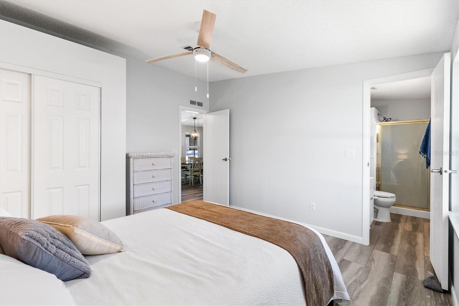 LADY LAKE ORANGE BLOSSOM GARDENS UNIT 10 - Residential
