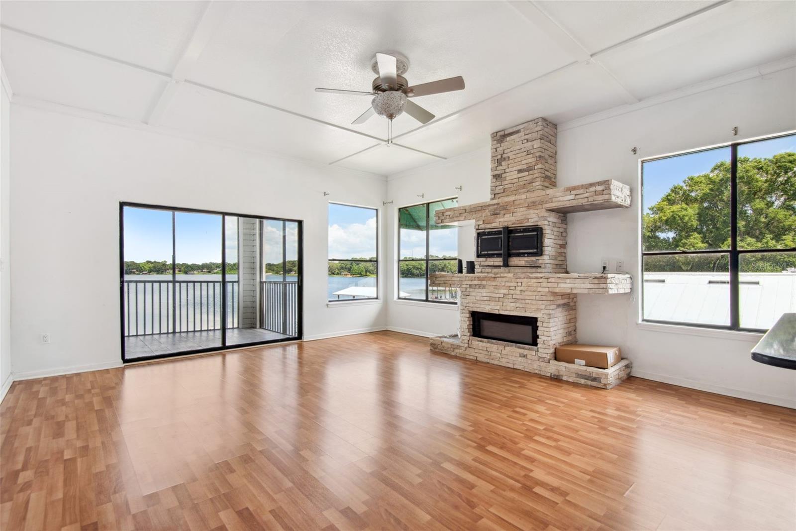 EGYPT LAKE BEACH CLUB A CONDOM - Residential Lease