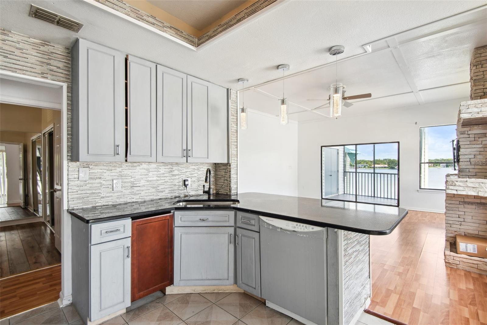 EGYPT LAKE BEACH CLUB A CONDOM - Residential Lease