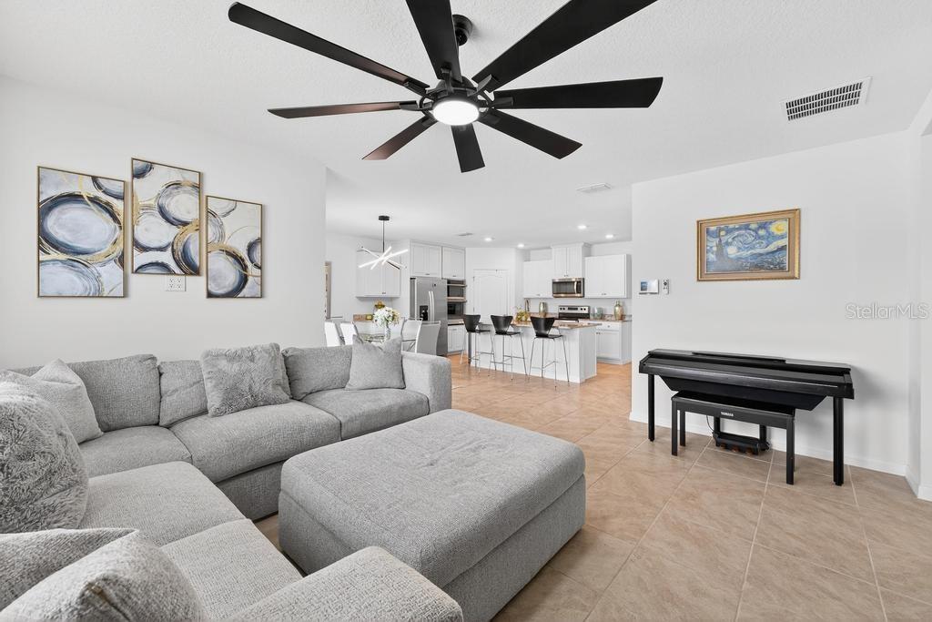SORRENTO PINES PH 1A - Residential Lease