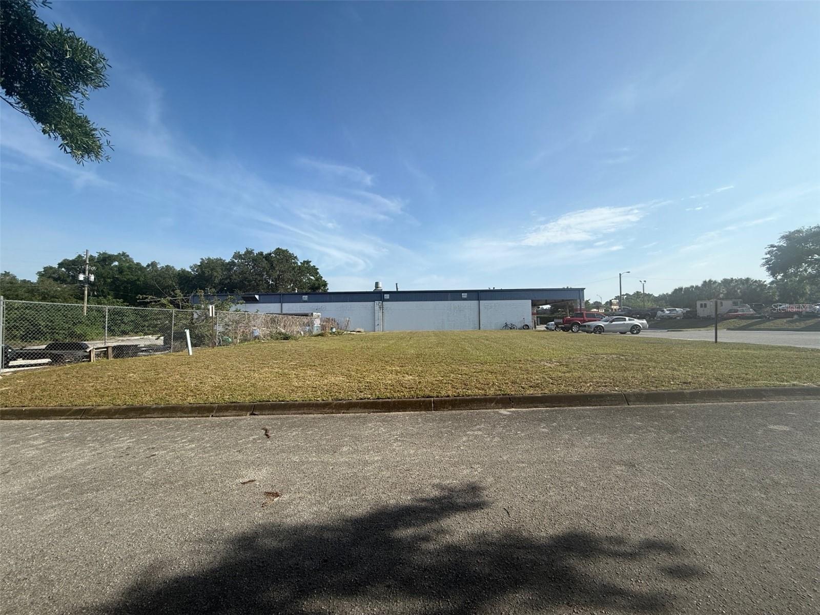PINE AVE CAR CARE CTR CONDO - Land