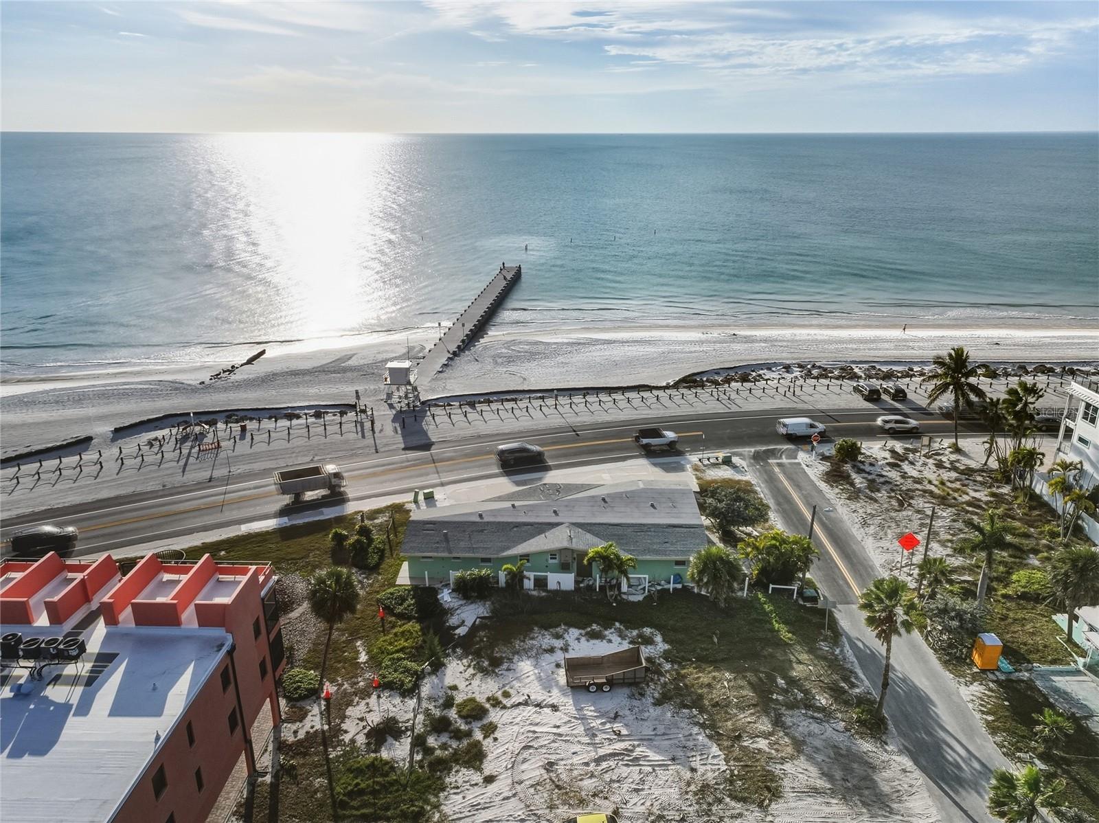 GULF REACH - Land