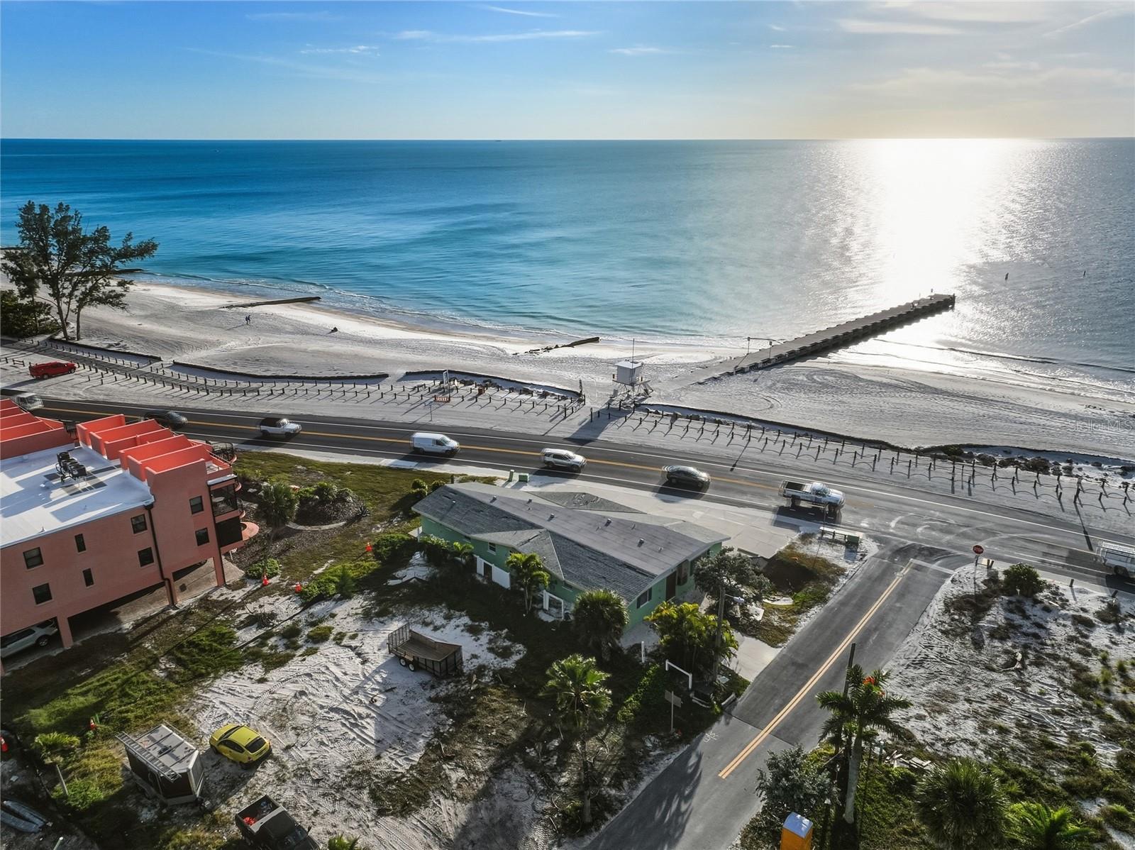 GULF REACH - Land