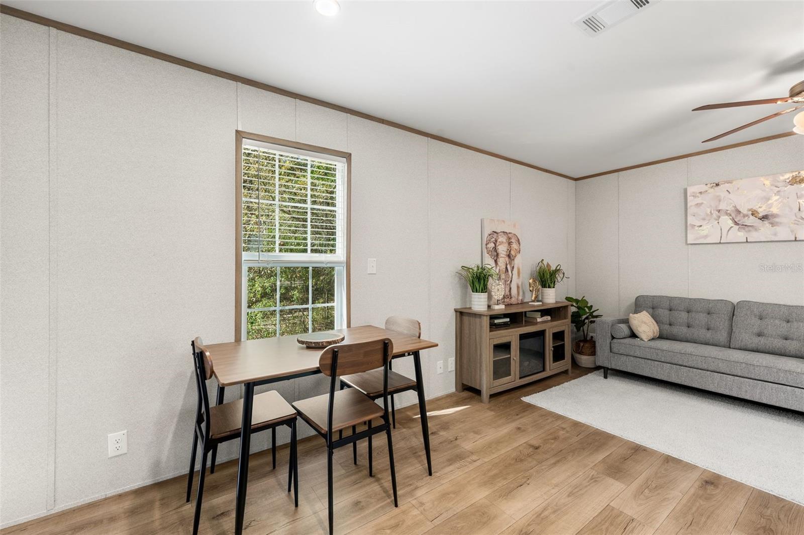UNIVERSITY ESTATES - Residential