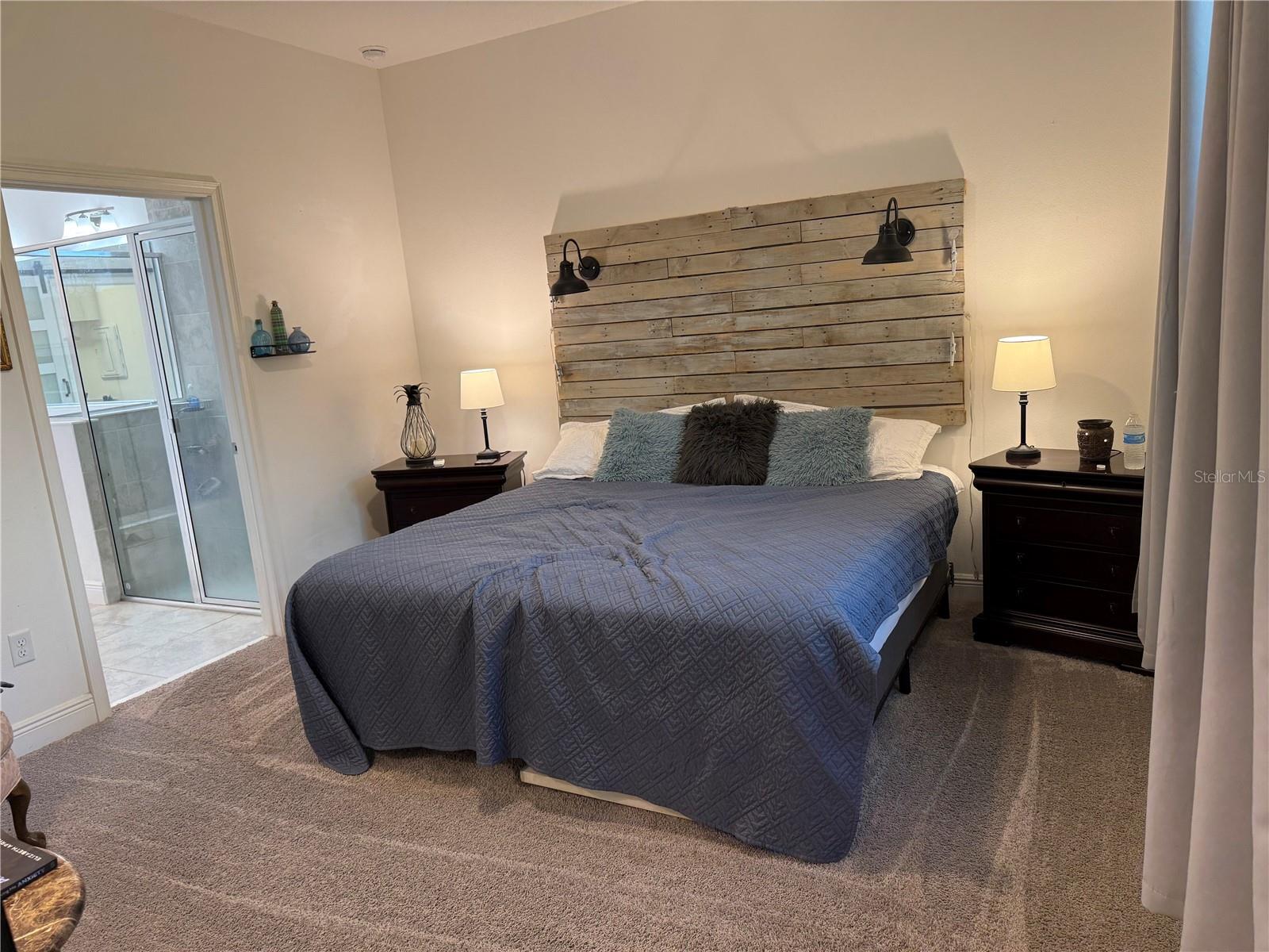 THE LAKES OF HARMONY - Residential