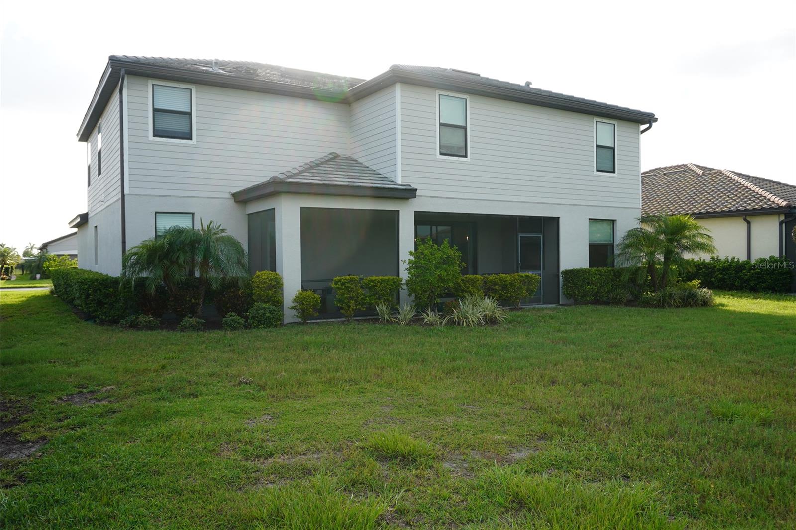 LORRAINE LAKES PH I - Residential Lease