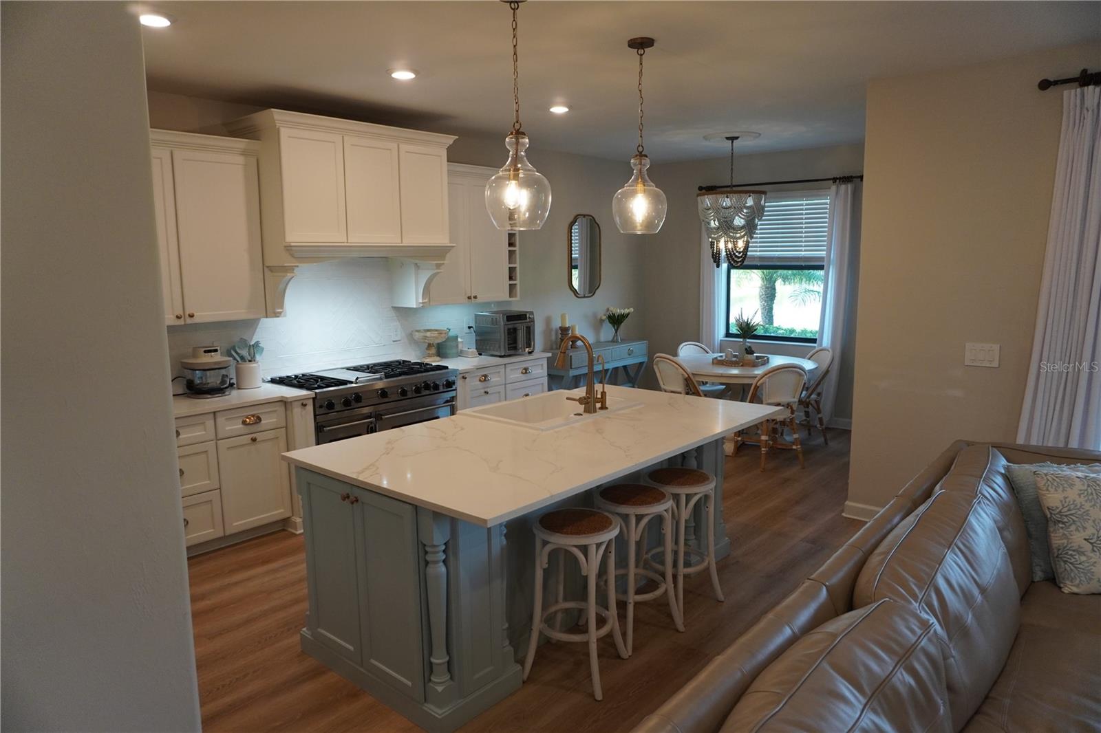 LORRAINE LAKES PH I - Residential Lease