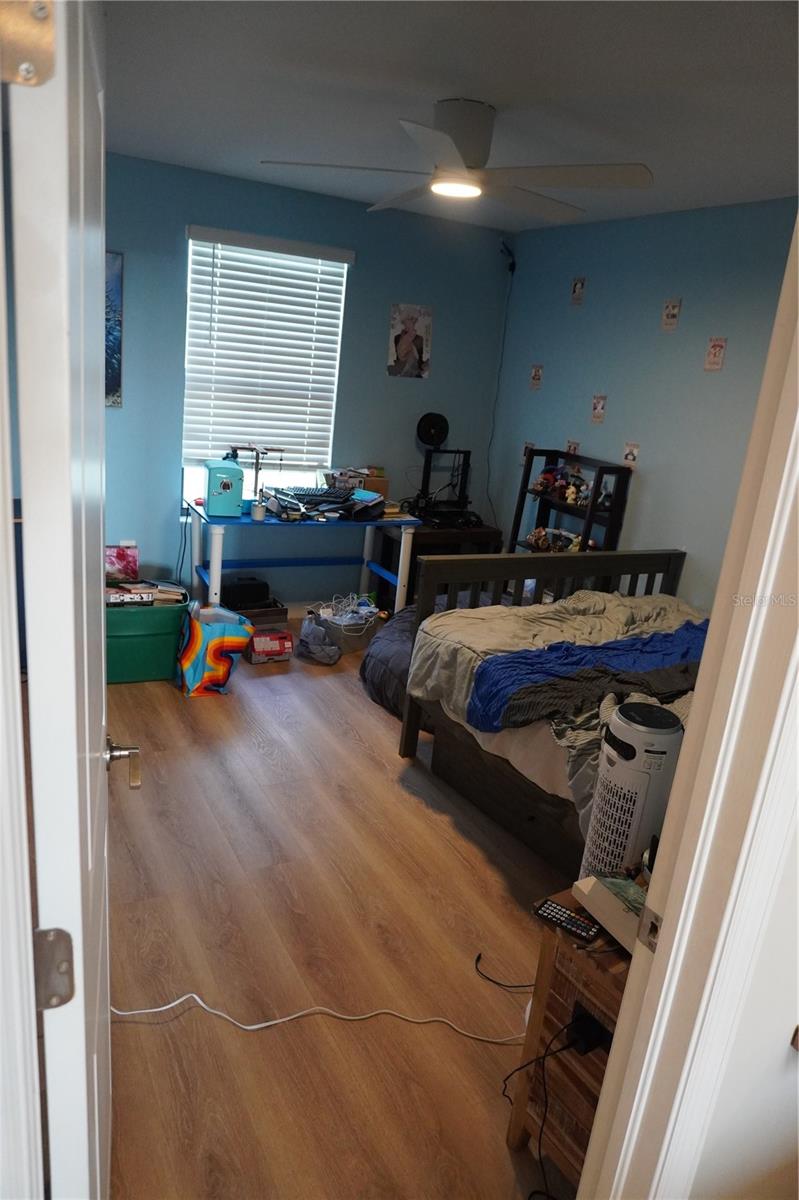 LORRAINE LAKES PH I - Residential Lease