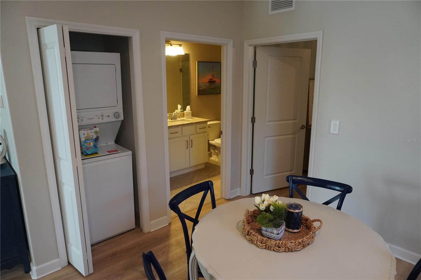LORRAINE LAKES PH I - Residential Lease