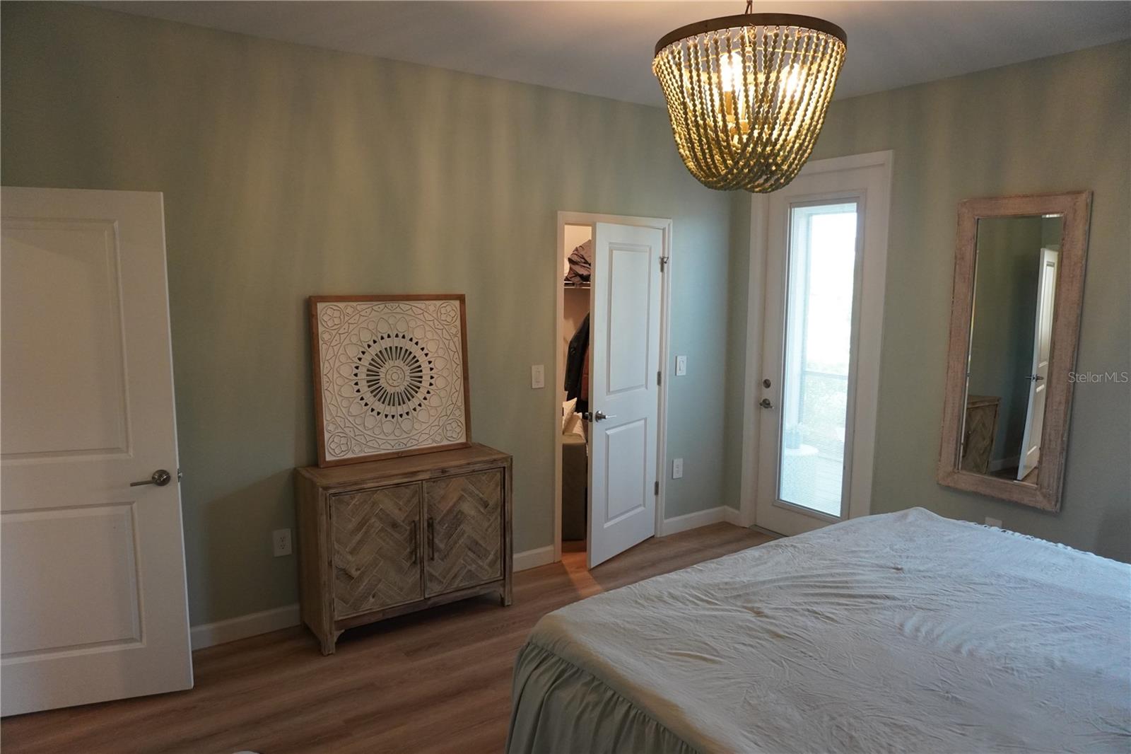 LORRAINE LAKES PH I - Residential Lease