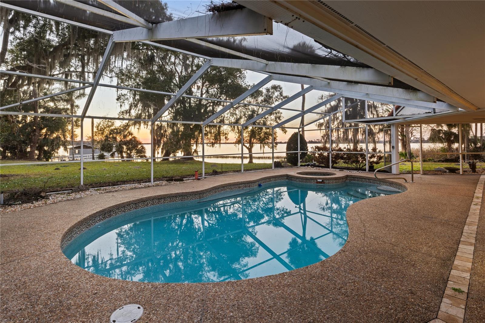 HACINDAS BON DEL PINOS - Residential