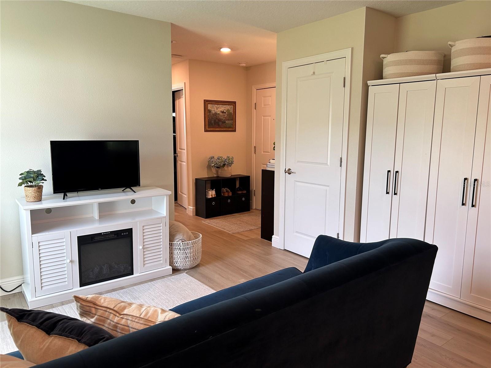 STONEYBROOK HILLS - Residential