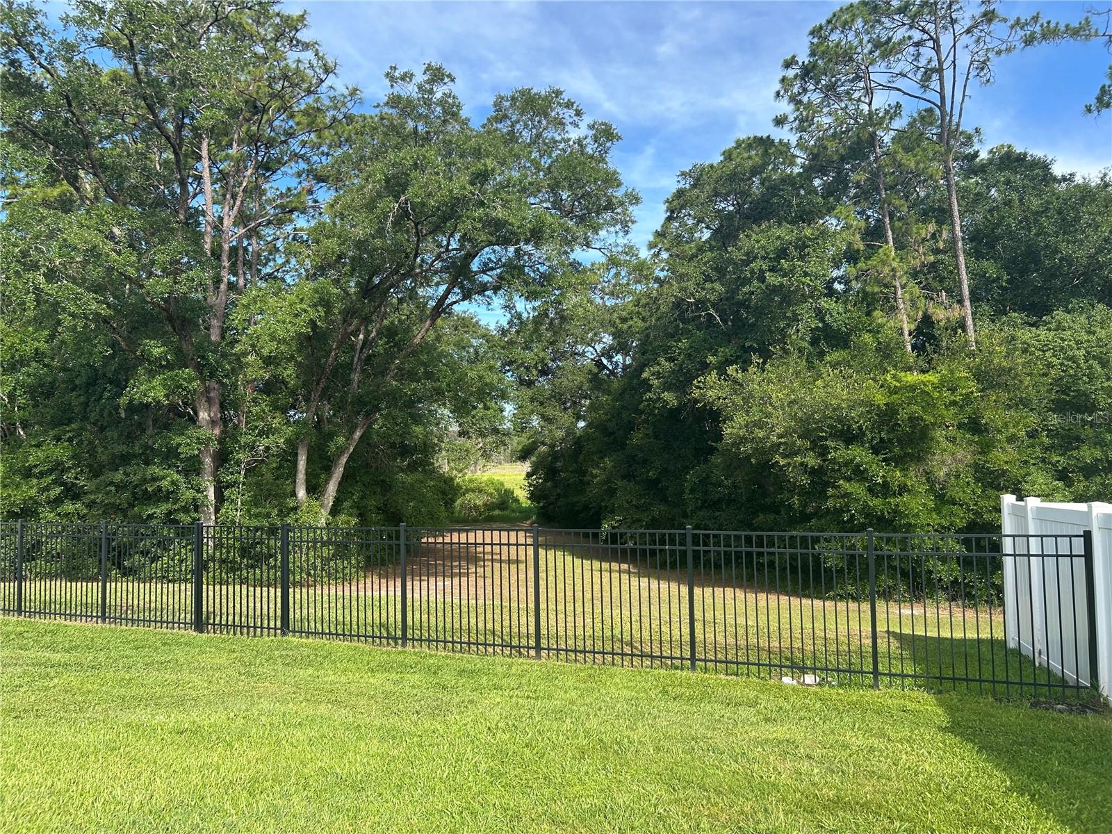 STONEYBROOK HILLS - Residential